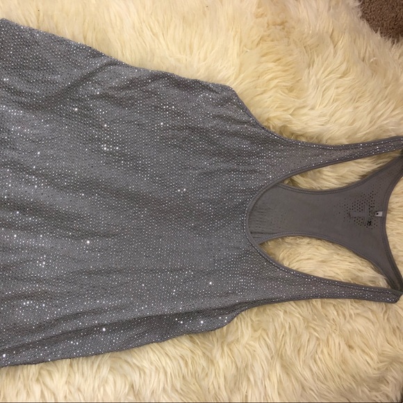 Studded flowy tank - Picture 1 of 4